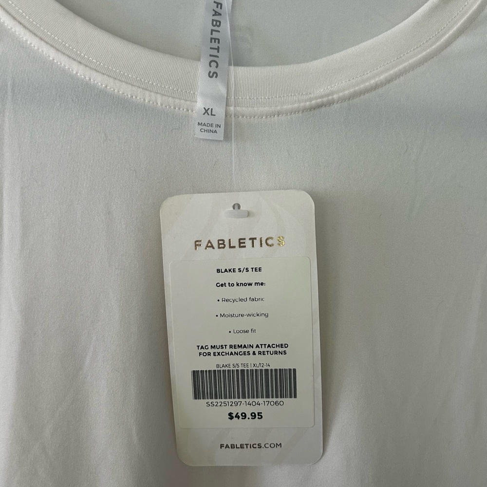 Fabletics Blake Tee - Picture 2 of 3